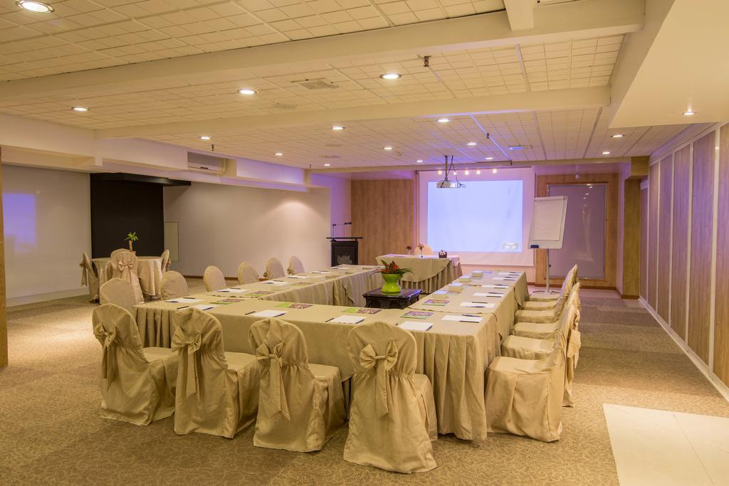 Aquarium Hotel Ar Riyad Esterno foto