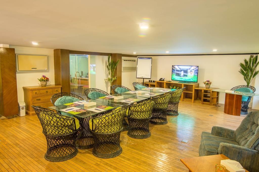 Aquarium Hotel Ar Riyad Esterno foto